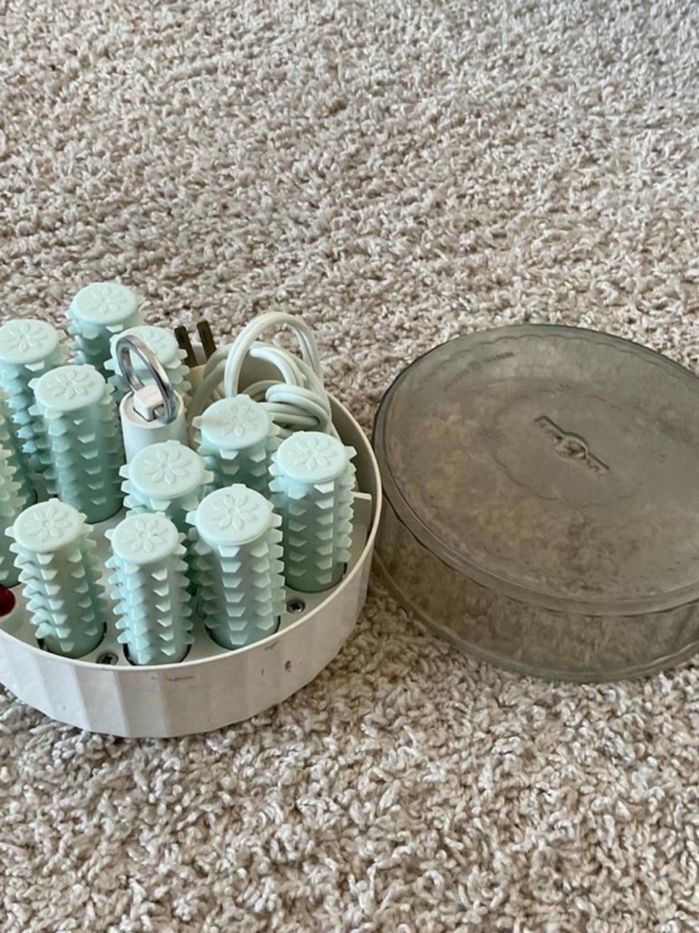 Vintage Italian 60s Hot Roller/Curler Set With Case - Picture 2 of 5